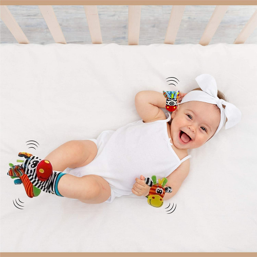 https://bebewao.com/ishop/pic/s/mimukids-marco-huellas-bebe-con-sonajeros-bebes-pies-y-manos-regalo-bebe-originales-marco-para-huella-bebe-con-juguete-para-mano-y-pies-son-los-mejores-regalos-originales-para-bebes-recien-nacidos-mimukids.466.41643385486.jpg